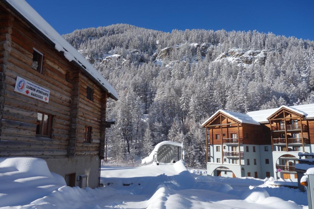 Skis Aux Pieds Dans Un Appartement Cosy Au Coeur Du Queyras Molines-en-Queyras Ngoại thất bức ảnh